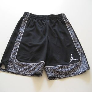 Boys Nike Air Jordan Shorts S